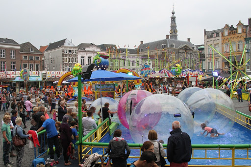 Bossche kermis op de Markt